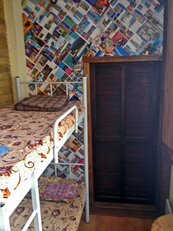 Hostel Kyiv-Art Room photo